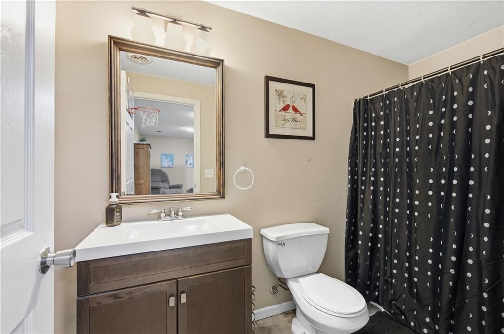 18207 Rollins Drive Property Photo 31
