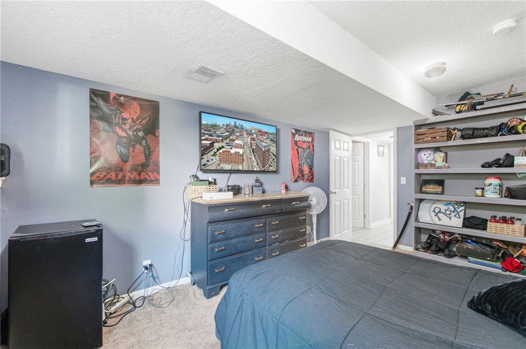 18207 Rollins Drive Property Photo 33