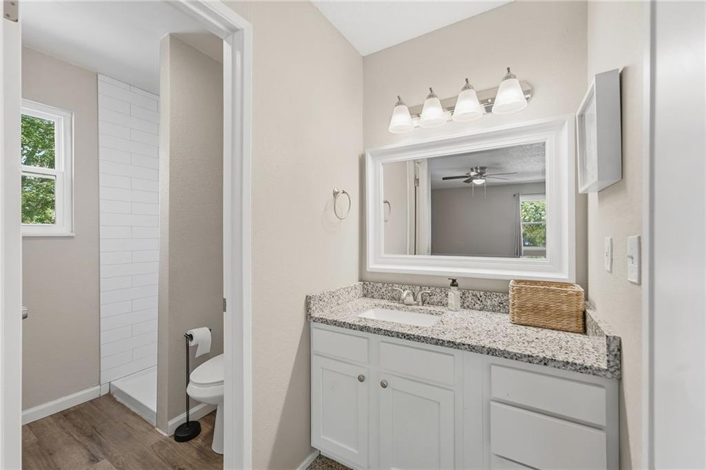 14017 Winchester Court Property Photo 16