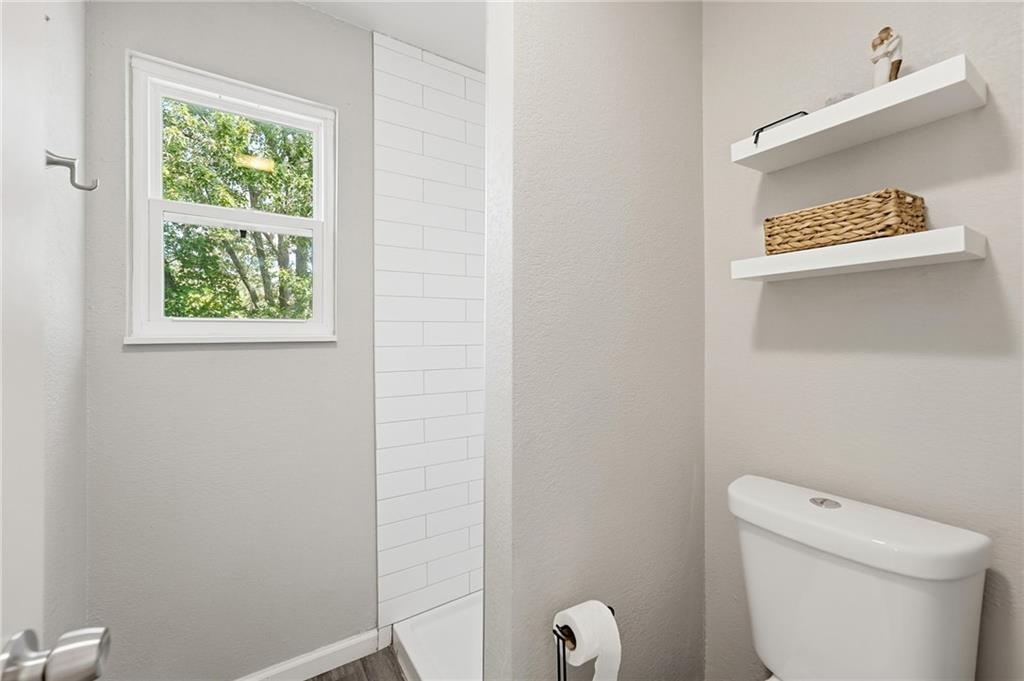 14017 Winchester Court Property Photo 17