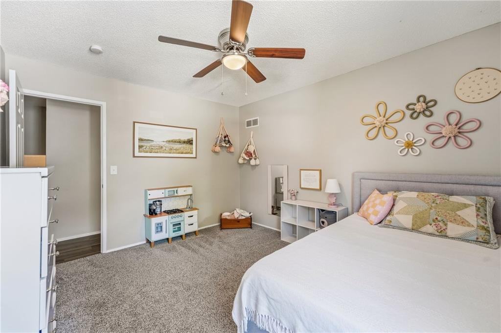 14017 Winchester Court Property Photo 19