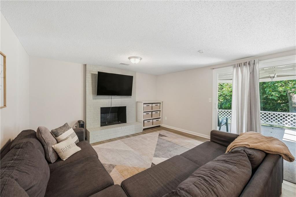 14017 Winchester Court Property Photo 24