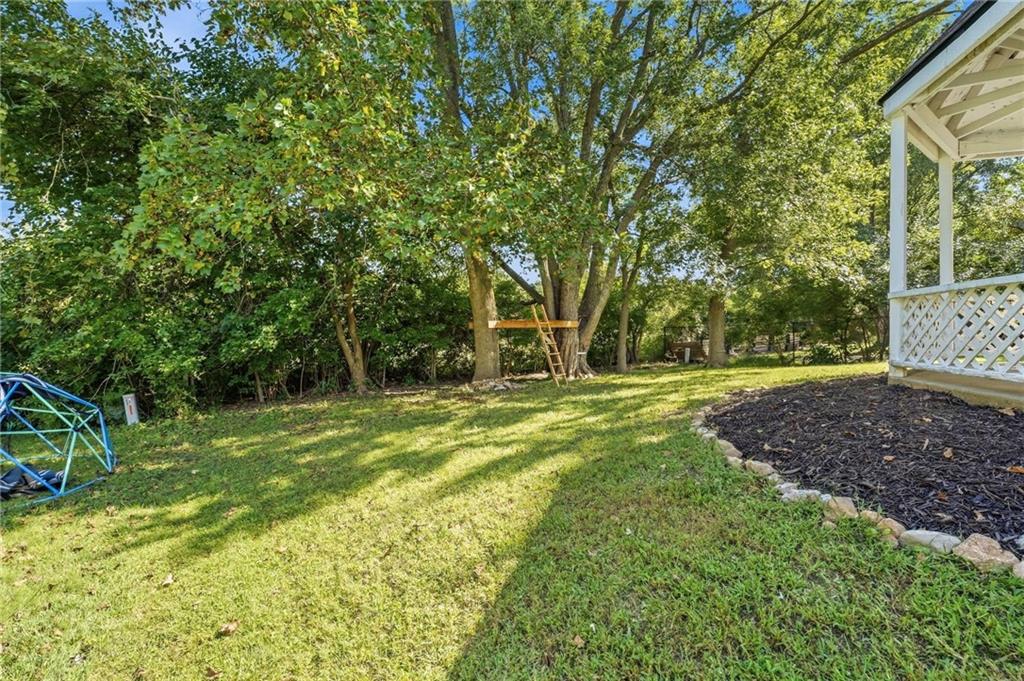 14017 Winchester Court Property Photo 28