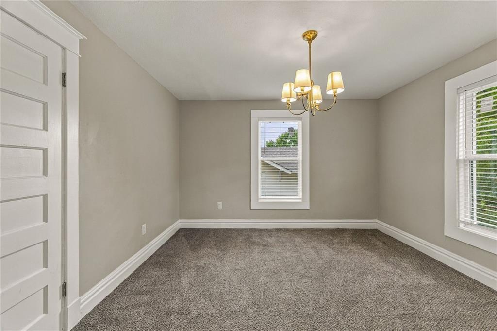 1432 W Walnut Street Property Photo 32