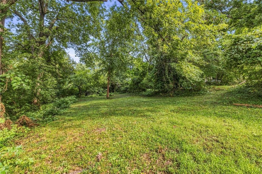 1432 W Walnut Street Property Photo 48