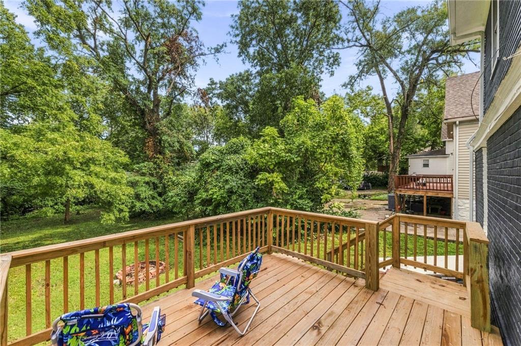 1432 W Walnut Street Property Photo 55