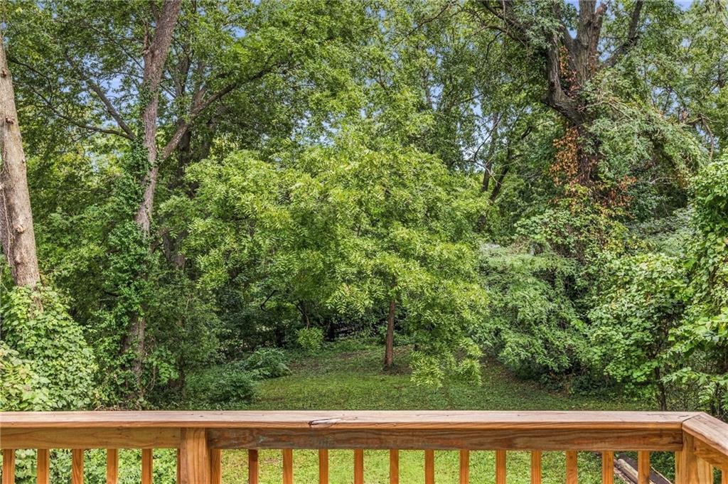 1432 W Walnut Street Property Photo 56