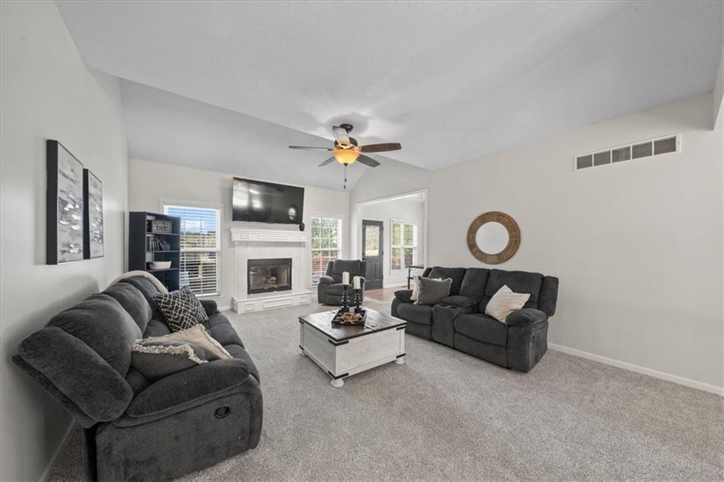 18424 S Juniper Street Property Photo 3