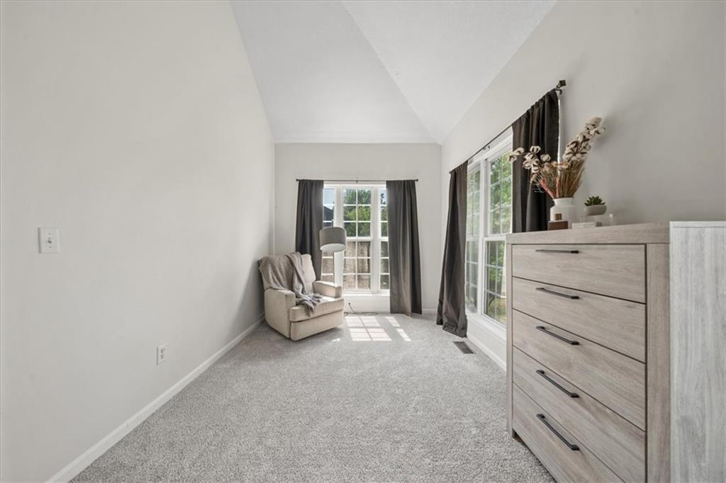 18424 S Juniper Street Property Photo 11