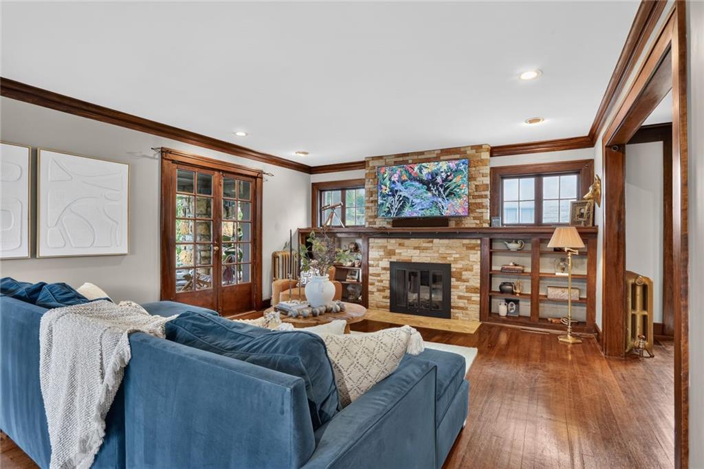 4983 Westwood Terrace Property Photo 5