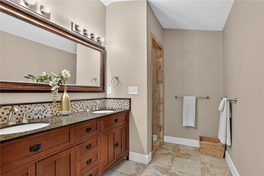 4983 Westwood Terrace Property Photo 24