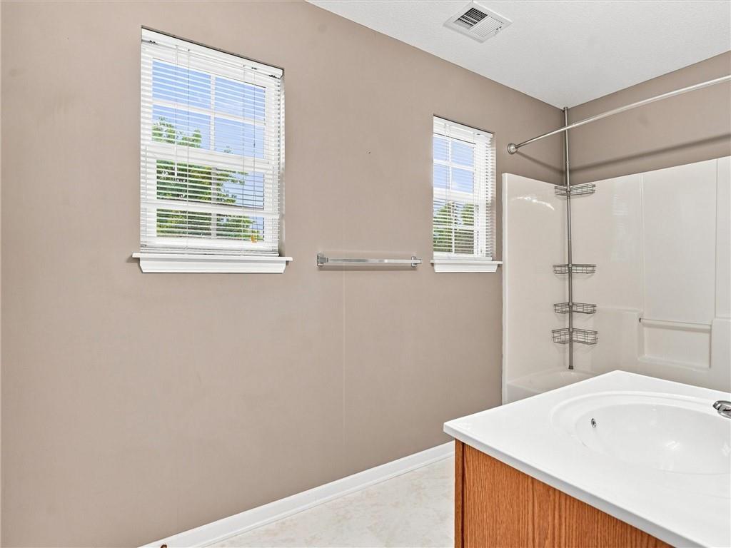 9815 Ne 98th Street Property Photo 23