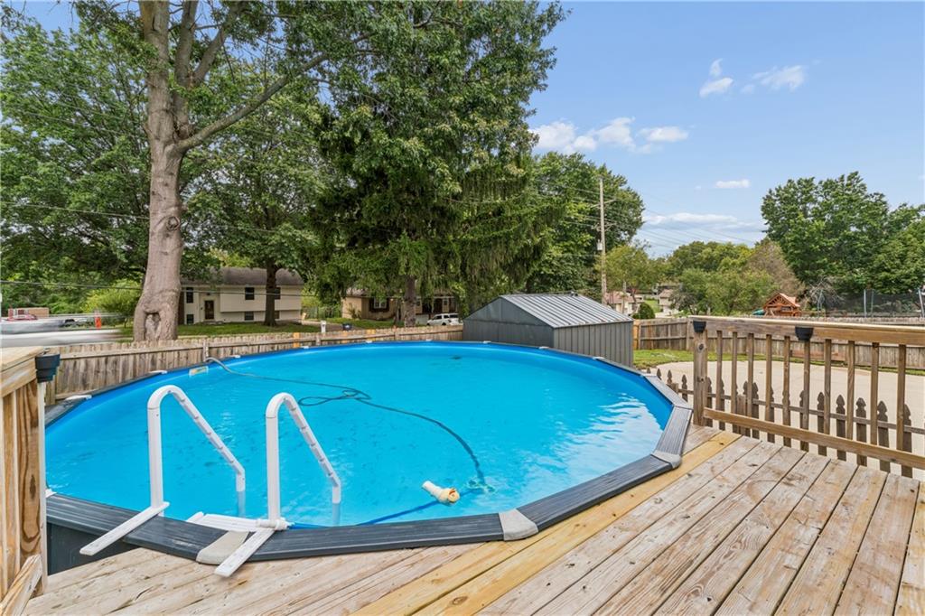309 Ne Brookwood Drive Property Photo 60