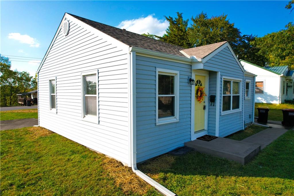102 Westview Place Property Photo 3