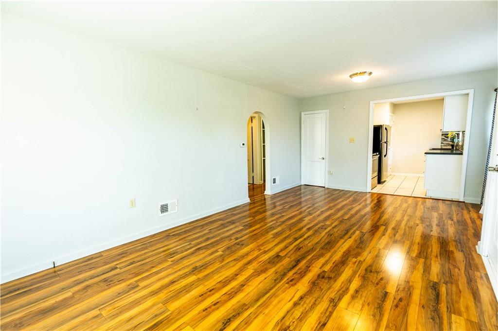 102 Westview Place Property Photo 16