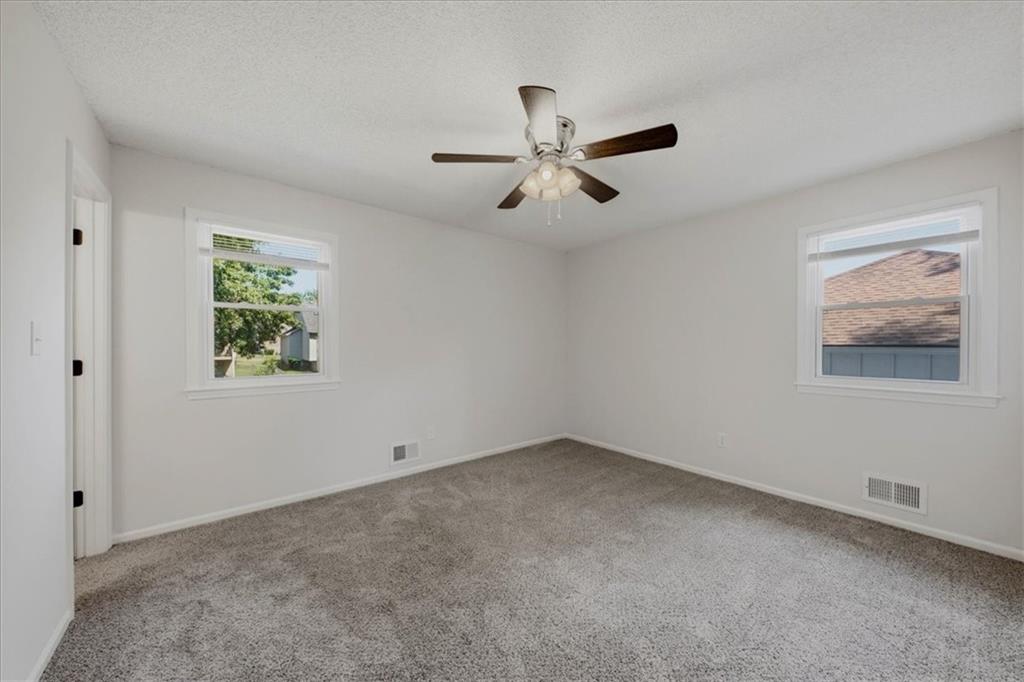 508 Mark Lane Property Photo 15