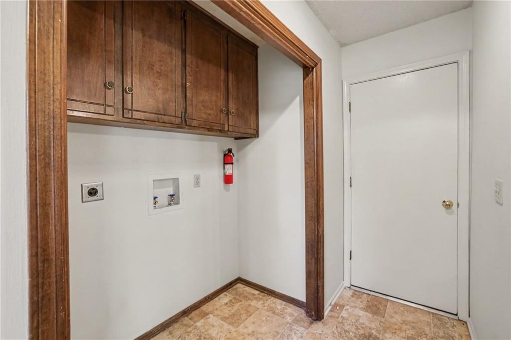 7507 Long Avenue Property Photo 10