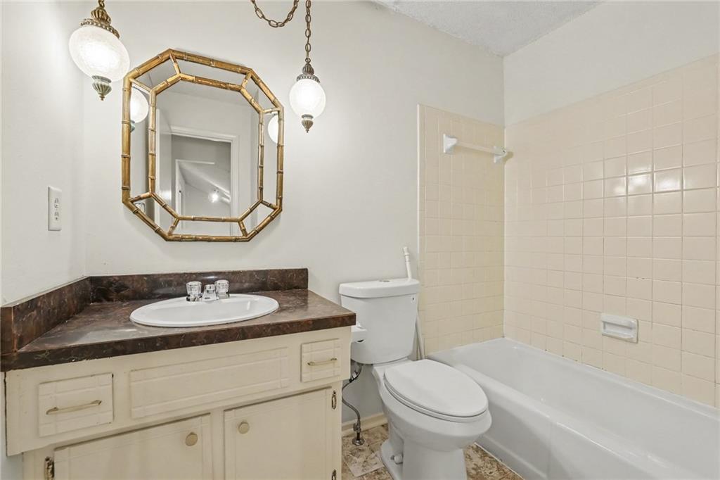 7507 Long Avenue Property Photo 15