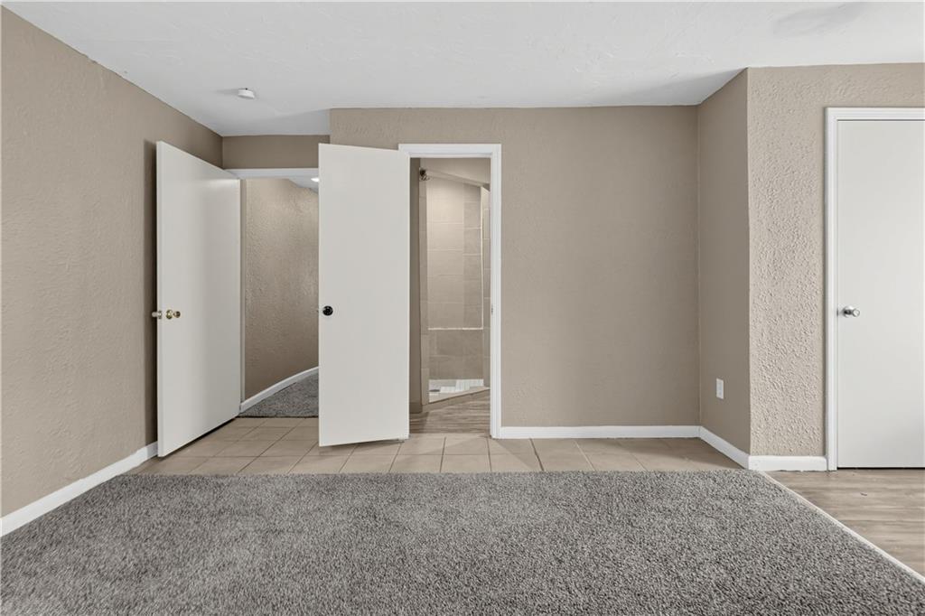 5228 Woodson Road Property Photo 18