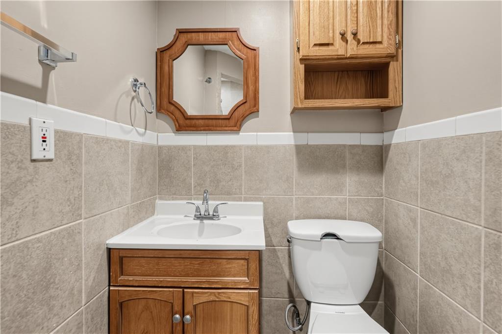 5228 Woodson Road Property Photo 24