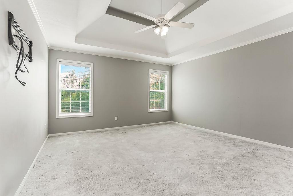 9622 Falcon Valley Drive Property Photo 11