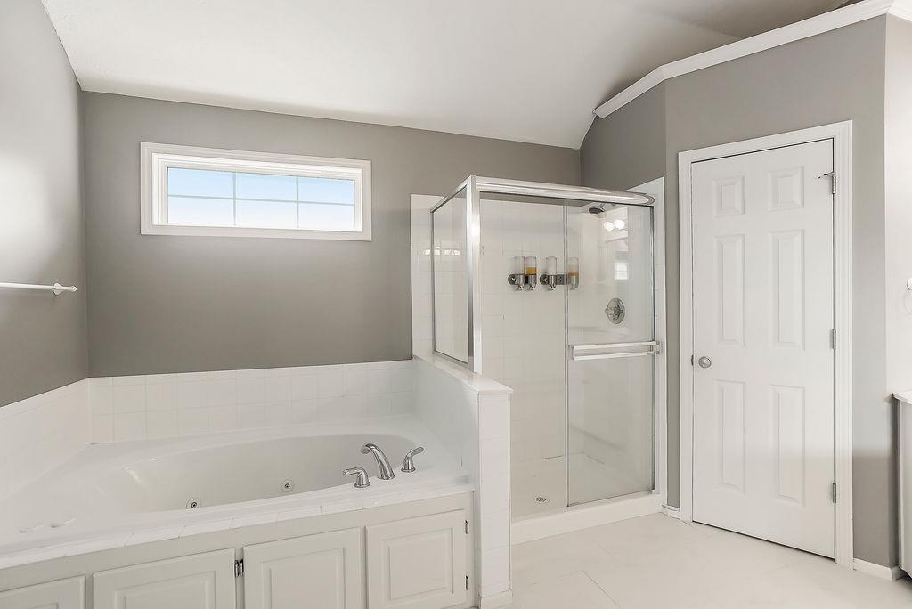 9622 Falcon Valley Drive Property Photo 13