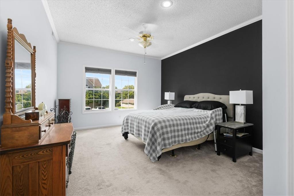 4305 S Bryant Court Property Photo 12
