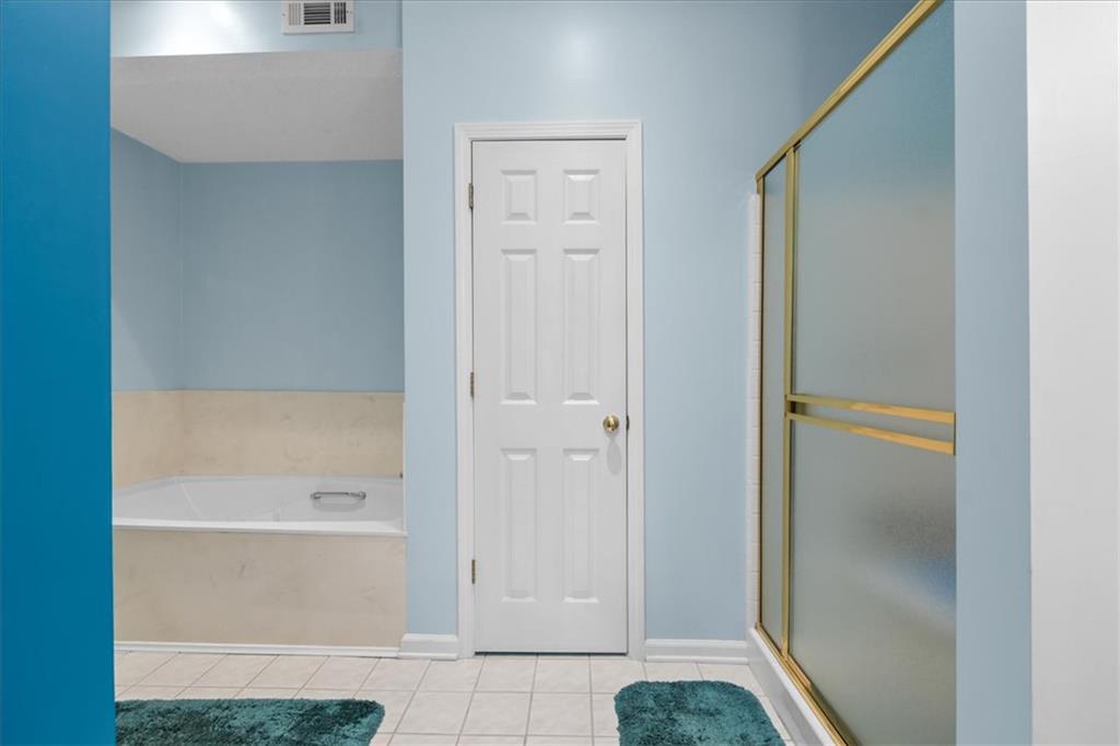 4305 S Bryant Court Property Photo 15