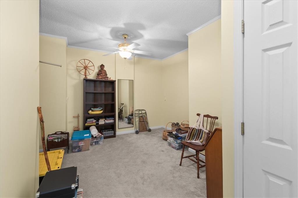 4305 S Bryant Court Property Photo 19
