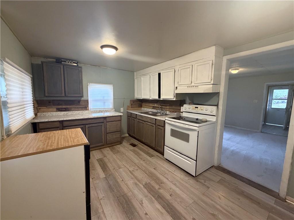 305 Mansur Street Property Photo 16