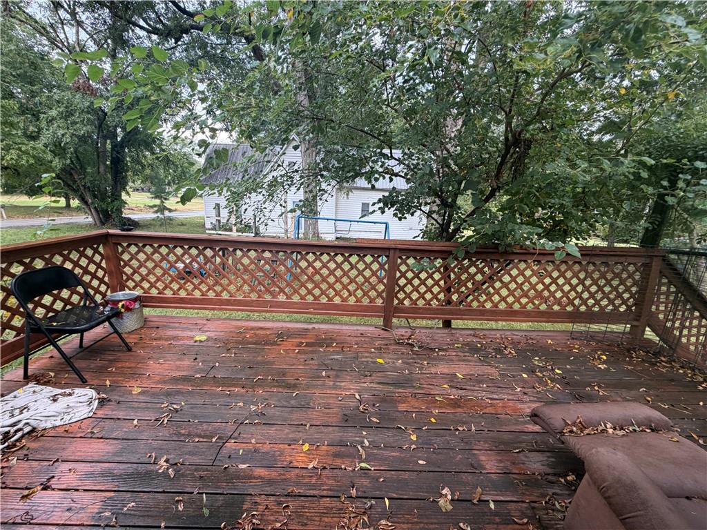 305 Mansur Street Property Photo 18