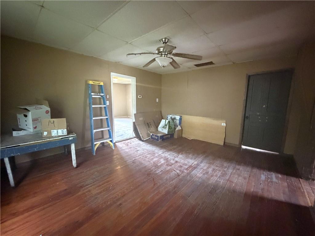 305 Mansur Street Property Photo 20