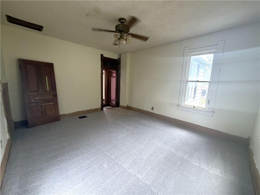 305 Mansur Street Property Photo 27
