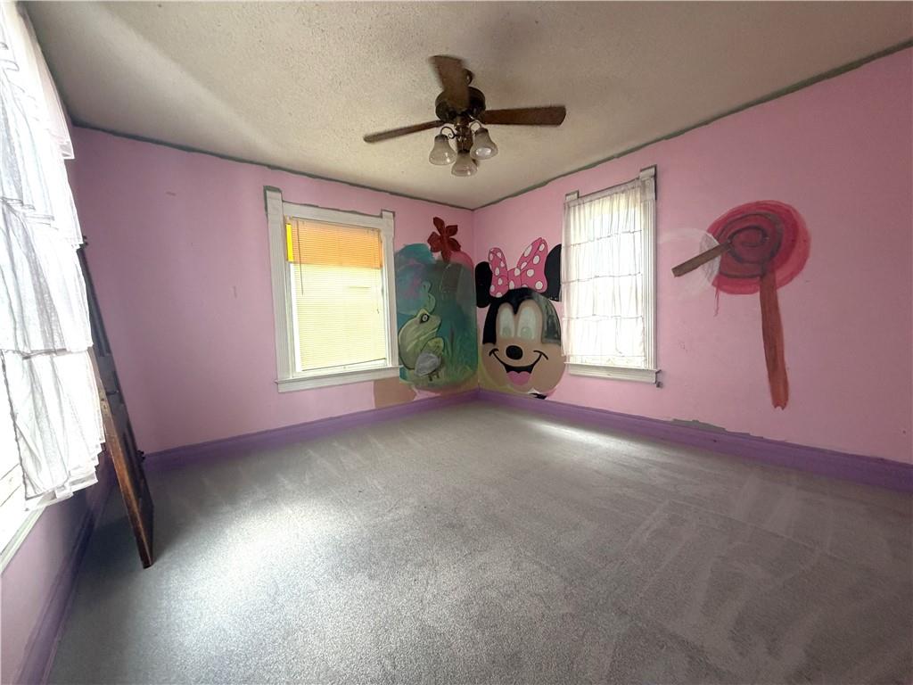 305 Mansur Street Property Photo 28