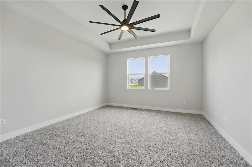 1813 Halls Creek Avenue Property Photo 25