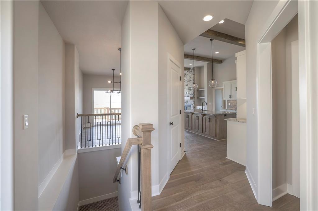 17101 W 168th Place Property Photo 6