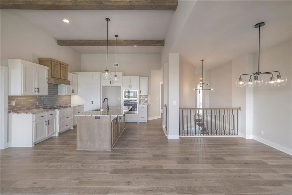 17101 W 168th Place Property Photo 14