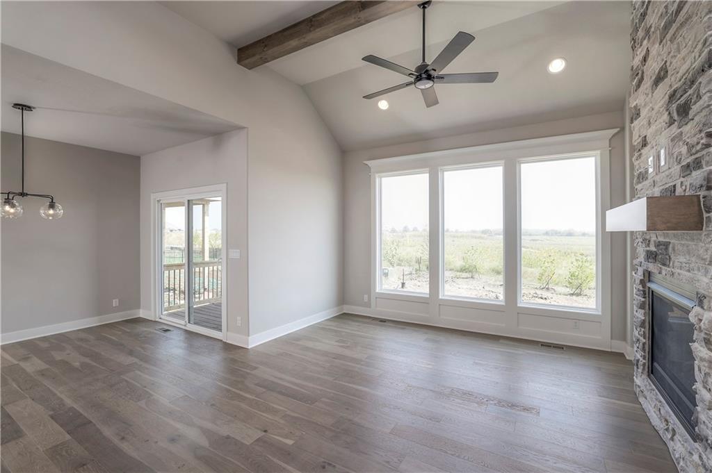 17101 W 168th Place Property Photo 18