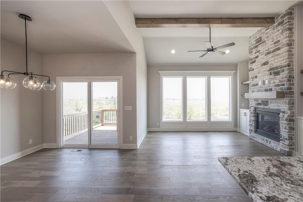 17101 W 168th Place Property Photo 19