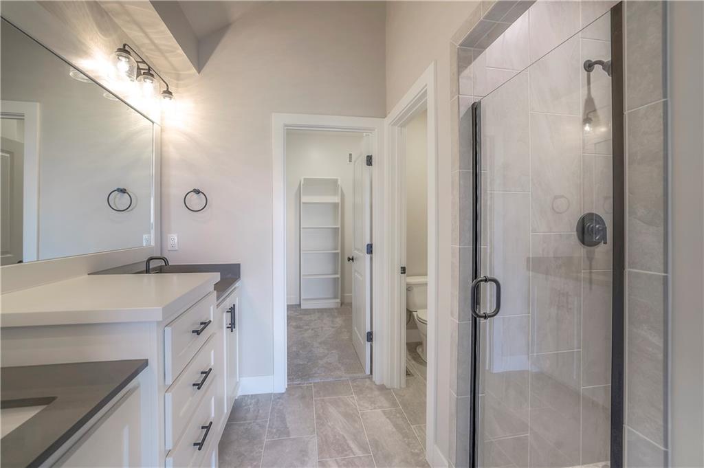 17101 W 168th Place Property Photo 24