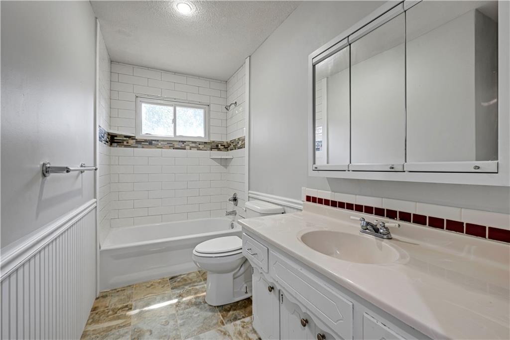 16503 W 142nd Circle Property Photo 22