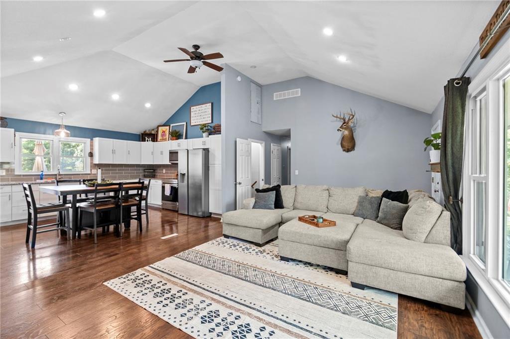 17524 Georgetown Road Property Photo 17