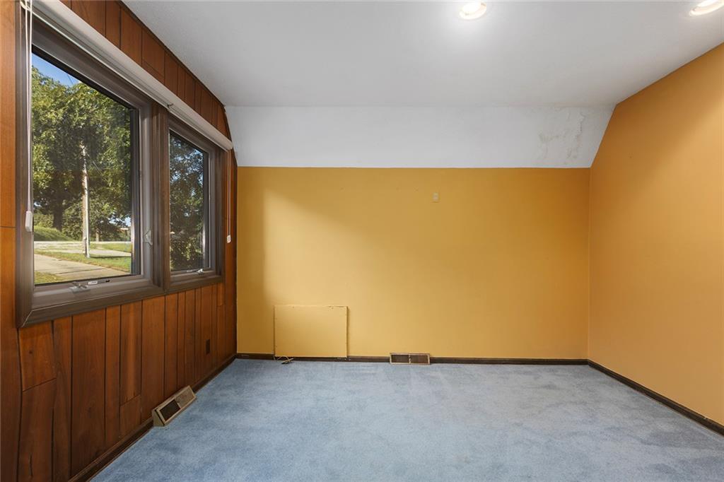 7616 Nw Eastside Drive Property Photo 17