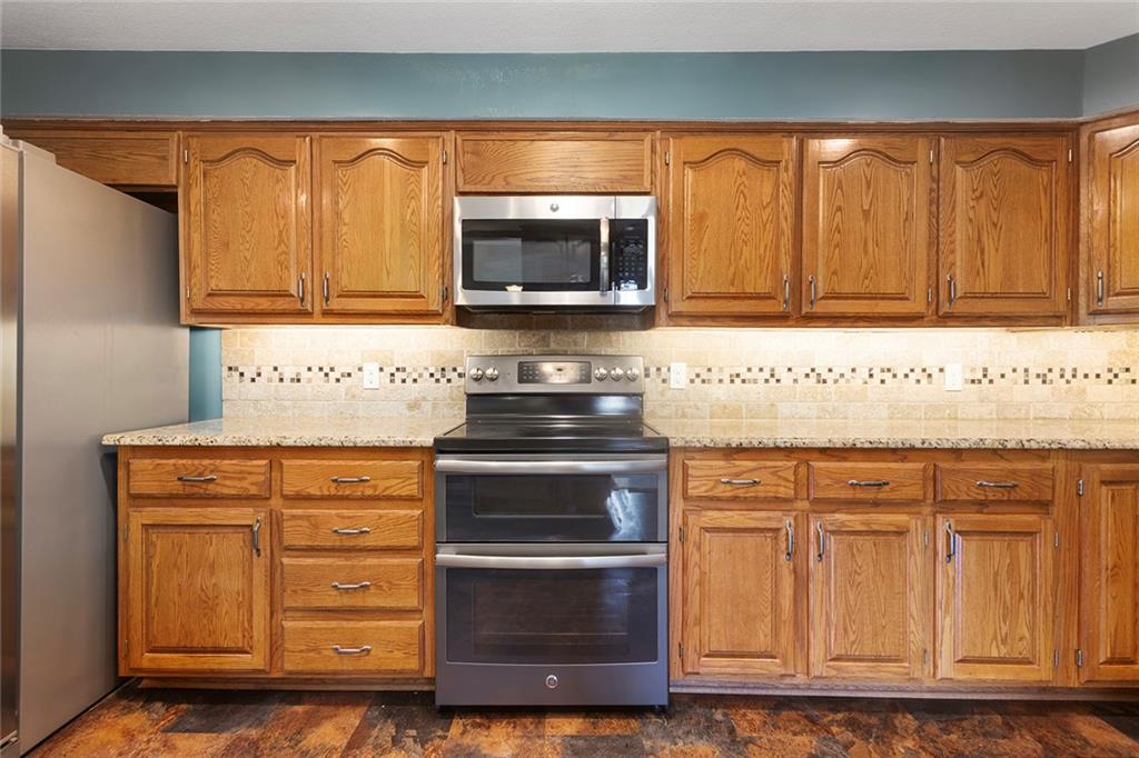 7616 Nw Eastside Drive Property Photo 50
