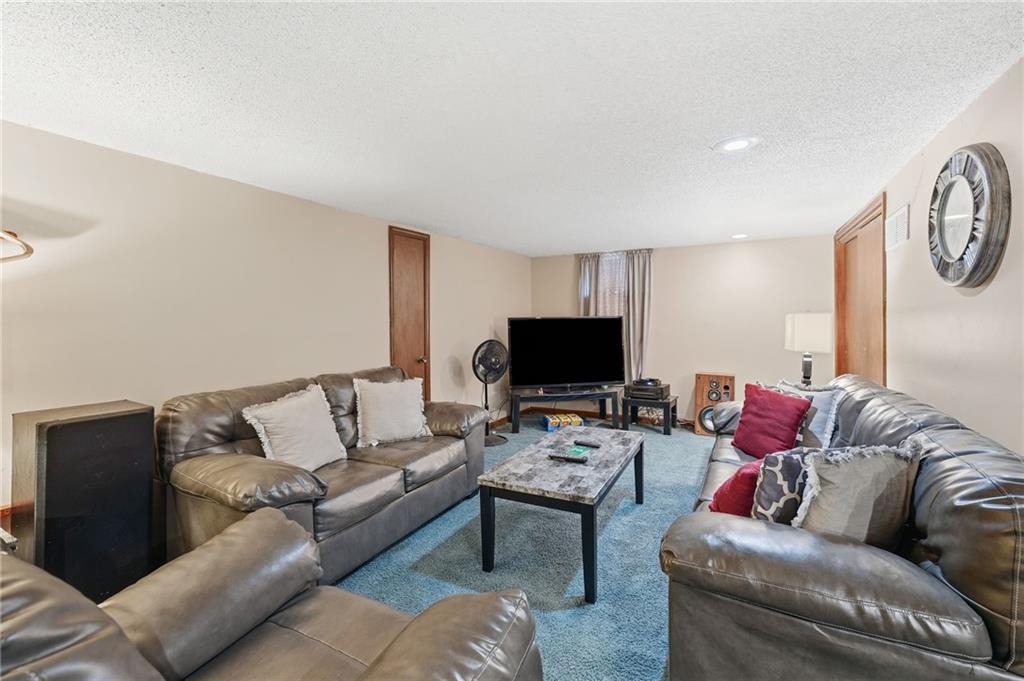 14622 Laquinta Street Property Photo 27