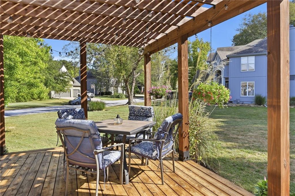 533 Ne Emerald Drive Property Photo 47