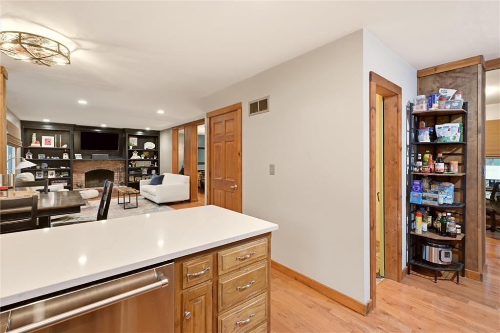 3507 Yale Road Property Photo 8