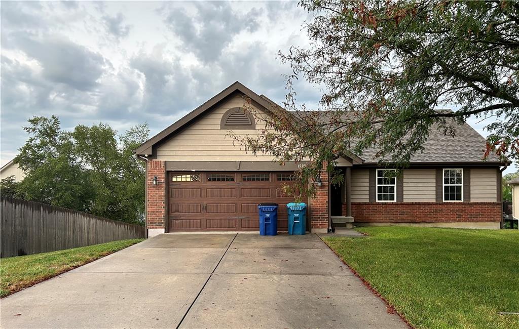 1505 Ashton Drive Property Photo 1