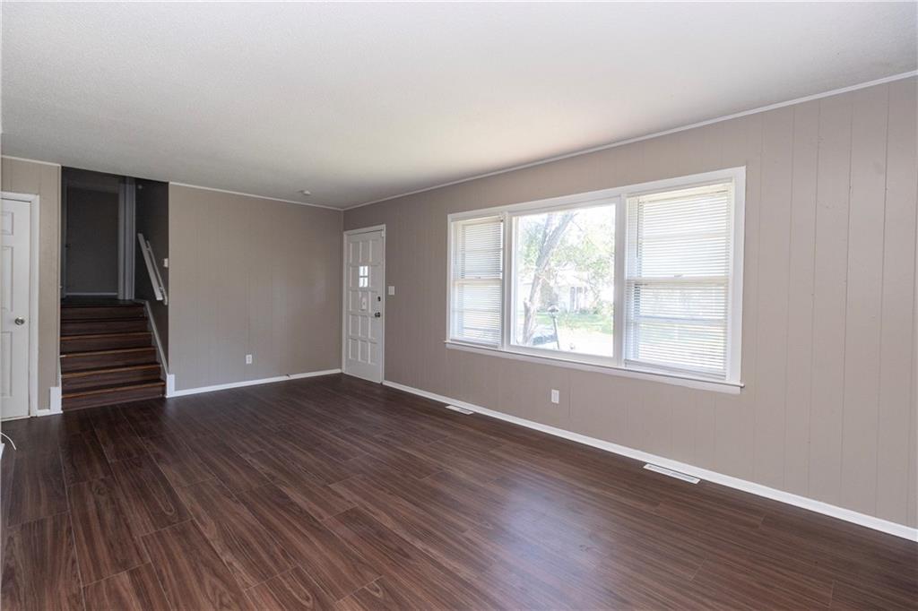 11815 Armitage Drive Property Photo 2
