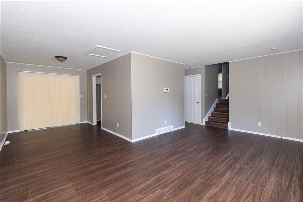 11815 Armitage Drive Property Photo 3